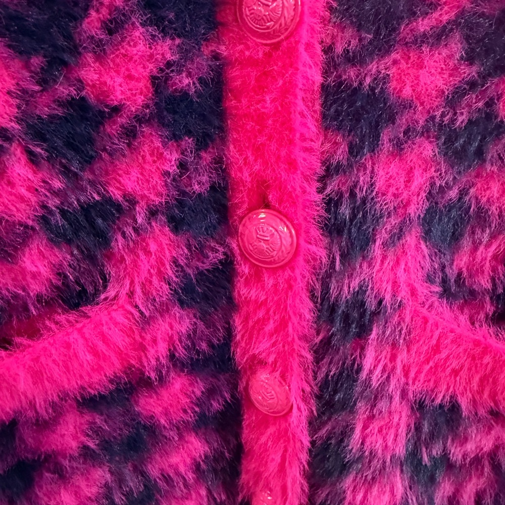 L'AGENCE Hot Pink & Black Fuzzy Houndstooth Cardigan - Picture 2 of 6
